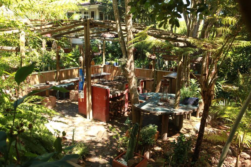 The Bamboo Lodge In Knysna Bagian luar foto